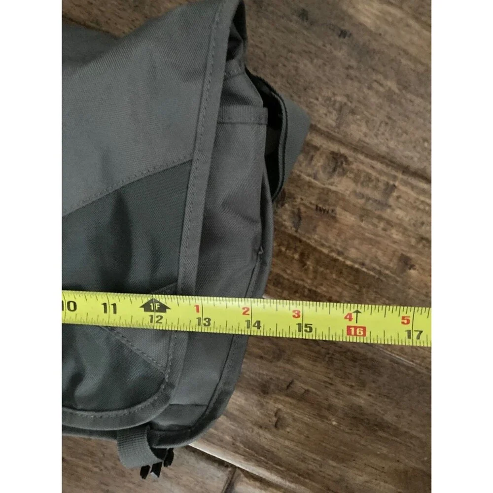 Lowepro exchange messenger